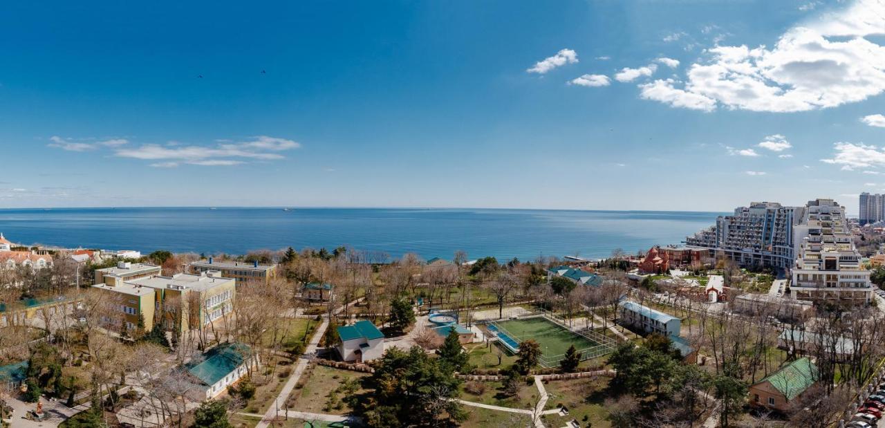 Odessa Pearl Apartments Luaran gambar