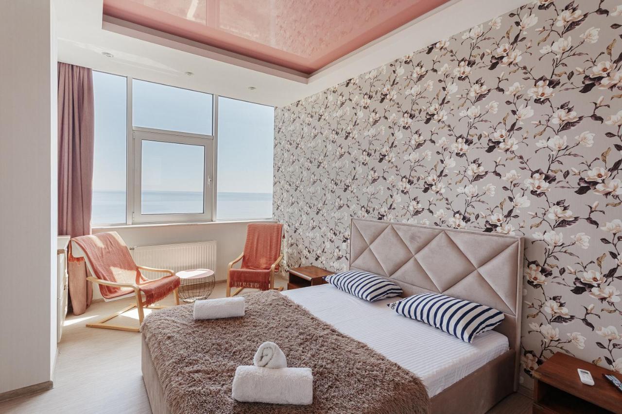 Odessa Pearl Apartments Luaran gambar