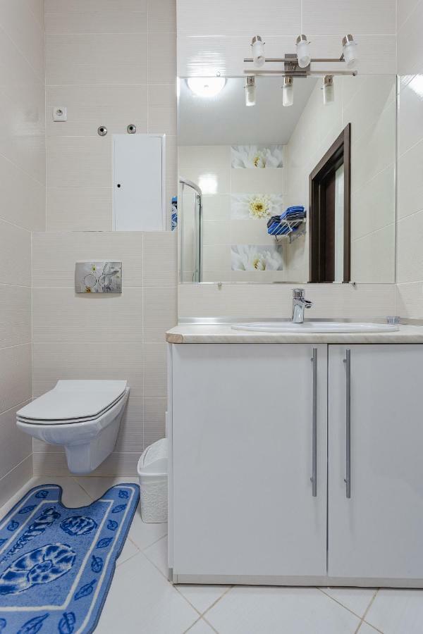 Odessa Pearl Apartments Luaran gambar